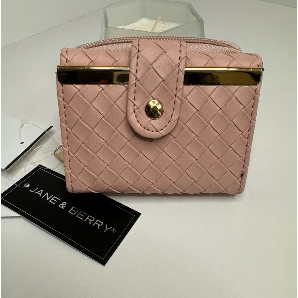 CLASSIC JANE AND BERRY BLUSH PINK WOVEN WALLET NWT